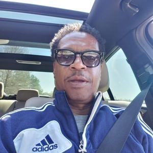 Meet your Posher, Ernest